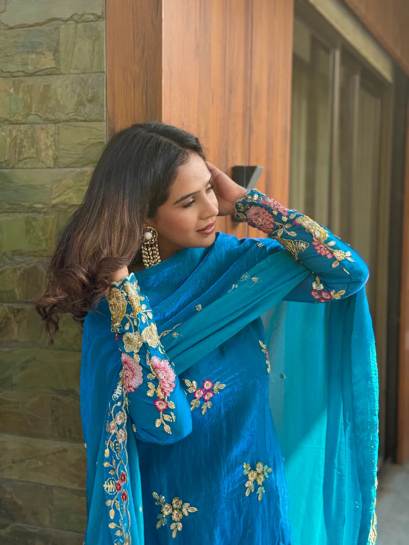 Noor Royal Blue Floral Embroidered Kurta Set
