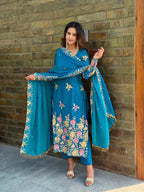 Noor Royal Blue Floral Embroidered Kurta Set