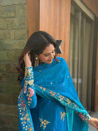 Noor Royal Blue Floral Embroidered Kurta Set