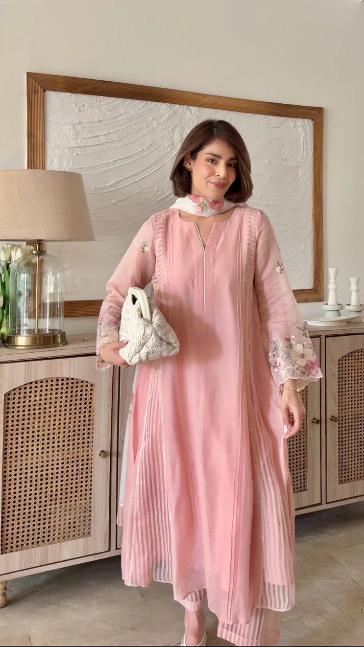 Blush Pink Premium Chanderi Kurta Set with Floral Printed Dupatta